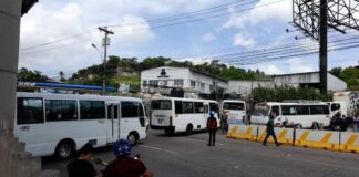 Paro parcial de transportistas de Honduras en reclamo de medidas económicas