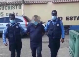 En flagrancia se detuvo a sujeto por la supuesta violación de su hija de 16 años