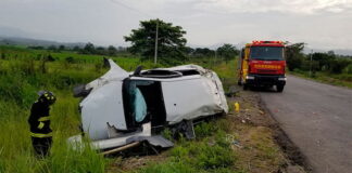 Cuatro personas heridas deja un fuerte accidente de tránsito en Santa Rosa de Copán