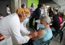 Disminuye el ingreso por Covid-19 en adultos mayores en los hospitales, gracias a la vacunación