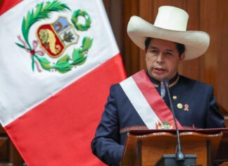 El presidente de Perú, Pedro Castillo anuncia que los jóvenes que no estudian ni trabajan deberán acudir al servicio militar