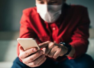 Más de un millón de hondureños consumen información falsa en redes sociales