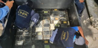 Operativos en Colón dejan 4 personas detenidas y 16 fardos de Cocaína incautados