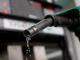 El galón de gasolina podría costar más de 110 lempiras a partir del lunes, advierte la Ahdippe