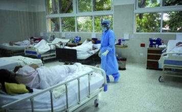 Hospitales capitalinos se encuentran sin camas en UCI y reportan 17 muertes por Covid-19