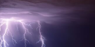 Onda tropical generará lluvias con actividad eléctrica