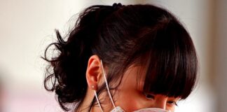 EE. UU. recomienda a vacunados llevar mascarilla en zonas con muchos contagios