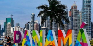 Un sismo de magnitud 6.4 con epicentro en el mar sacude Panamá