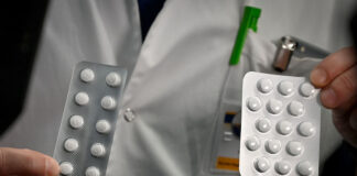 Farmacéuticas aceleran la carrera para desarrollar una pastilla contra el Covid-19