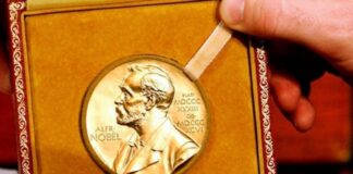 Presidente de México propone un Nobel para creadores de la vacuna anticovid