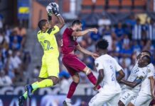 Honduras pierde 2-0 ante Qatar y se enfrentará a México en los cuartos de final de la Copa Oro
