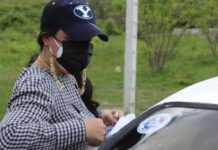 La Sesal y el IHTT entregan stickers para identificar a los transportistas vacunados contra la Covid-19