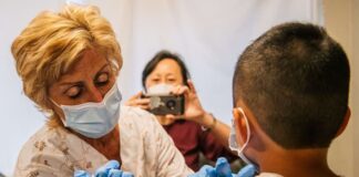 El Salvador comenzará a vacunar contra la covid-19 a adolescentes de 12 años