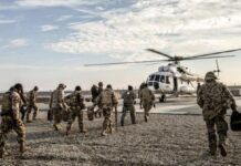 EEUU lanza un ataque en Kabul contra vehículo con supuestos miembros del EI