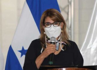 La ministra de salud advierte que las campañas políticas son una amenaza latente para la población por el Covid-19