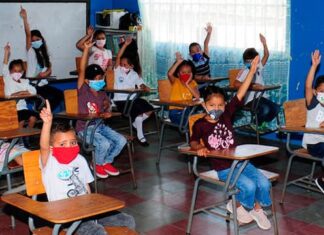 Alrededor de 55 municipios están aptos para retornar a clase semipresenciales en Honduras