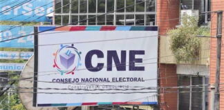 Rixi Moncada y Manuel Zelaya denunciaron decreto que destruye autonomía del CNE