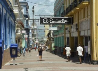 Cuba vuelve a la normalidad tras el paso de Ida por su extremo occidental