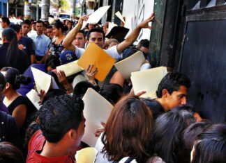 Las catástrofes naturales y sanitarias han agudizado el problema del desempleo en el país
