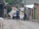 Altercado entre vecinos deja cinco heridos, incluida una niña con síndrome de Down en la capital