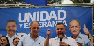 Nasry Asfura y David Chávez han tenido un buen manejo de fondos de campaña, según la Unidad de Política Limpia