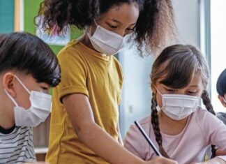OMS y Unicef piden a los países que abran las escuelas en el inicio del curso