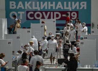 Rusia registra 815 muertes por covid, nuevo máximo por segundo día seguido