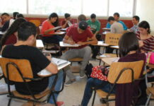 Estudiantes de la UNAH tendrán que presentar el carné de vacunación anticovid para retornar a clases semipresenciales