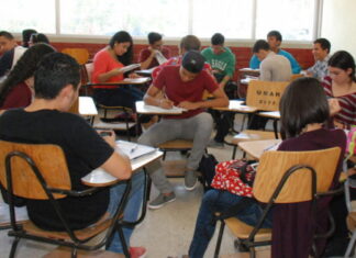 Estudiantes de la UNAH tendrán que presentar el carné de vacunación anticovid para retornar a clases semipresenciales