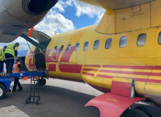 Llega primera parte de las 186,030 dosis de Pfizer compradas por el gobierno