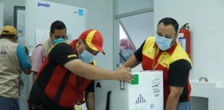 Honduras recibió este jueves un total de 105,300 dosis de vacuna de Pfizer