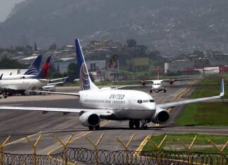Unos 160 millones de lempiras perdería Toncontín al funcionar la terminal aérea de Palmerola, según el FOSDEH