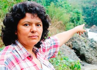 Piden resolver un recurso de amparo de organización que fundó hondureña Berta Cáceres