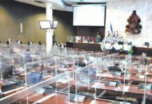 Bancada liberal y nacionalista regresan a sus curules este martes