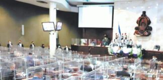 Bancada liberal y nacionalista regresan a sus curules este martes