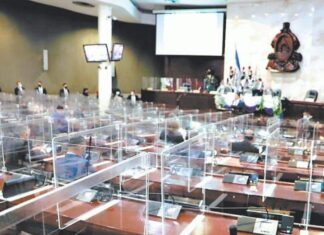 Bancada liberal y nacionalista regresan a sus curules este martes