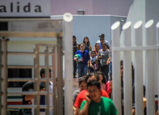 EE. UU. está deportando inmigrantes indocumentados al interior de México