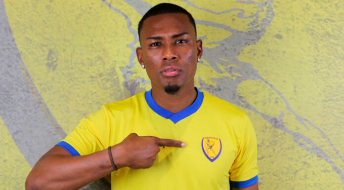Deiby Flores es presentado como nuevo jugador del Panetolikos de Grecia