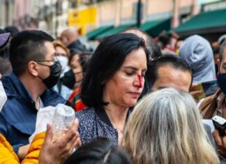 Una protesta de alcaldes opositores en Ciudad de México acaba a golpes