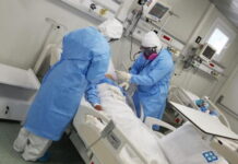 El hospital móvil de San Pedro Sula se encuentra colapsado de pacientes con Covid-19