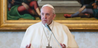 El papa anima a la responsabilidad frente al individualismo en la pandemia
