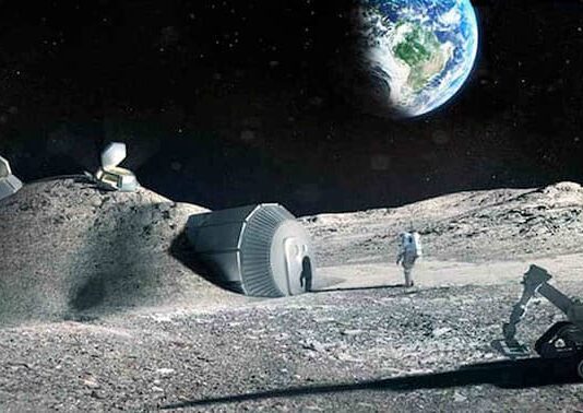 Médicos autorizan a director y actriz rodar la primera película en el espacio