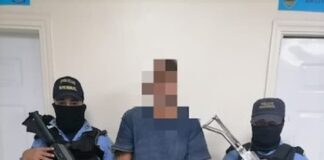 En posesión de cocaína es detenido un sujeto en Atlántida