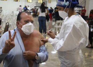 Unos 1,600 periodistas recibieron la segunda dosis de la vacuna Sputnik-V