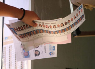El CNE reducirán el tamaño de la foto en la papeleta electoral