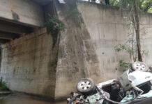 Conductor salvadoreño muere al caer de un puente en Olancho