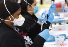 EE. UU. busca empezar a administrar tercera dosis a partir del 20 de septiembre