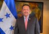 Arnaldo Bueso: «Queridos docentes de Honduras hoy en su día especial honramos sus destacadas labores»