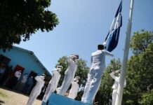 Presidente Hernández conmemora en isla Conejo el 179 aniversario del fallecimiento del general Morazán