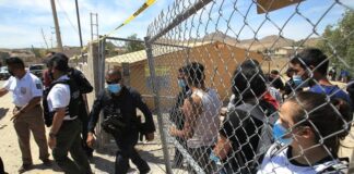 Hallan a 42 migrantes centroamericanos encerrados en casa de centro de México